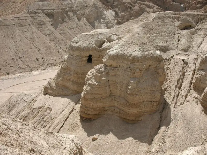 Caves near Qumran